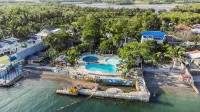 Villa Elizabeth Beach Resort