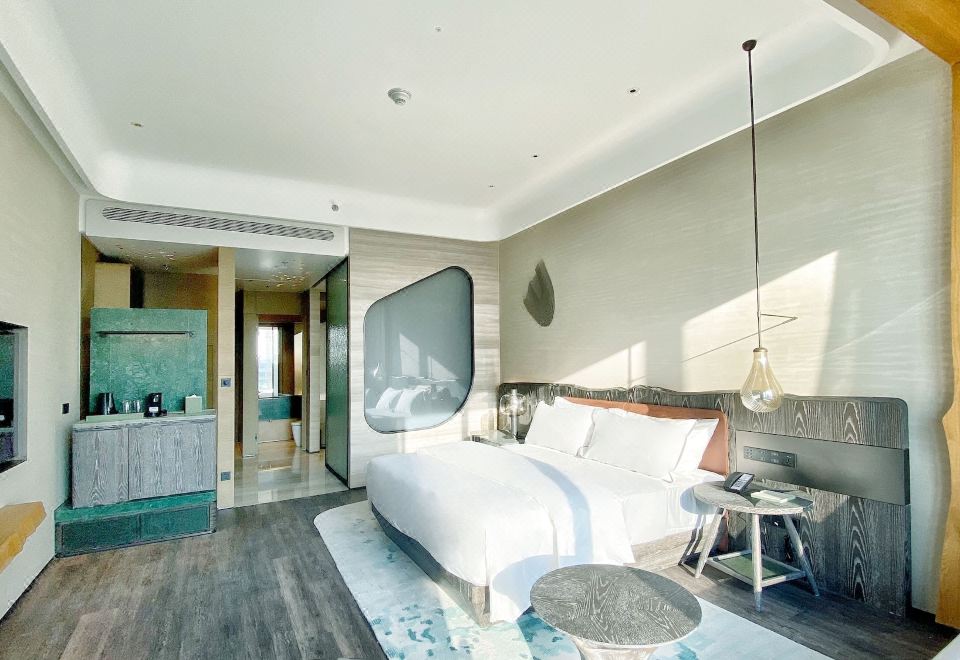 行政海景大床房