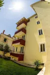 Misa Pension Apart Hotele w: 