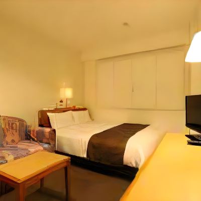 ダブルルーム  喫煙 スマイルホテル東京綾瀬駅前 クーポン