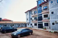 ZonaVille Appartement Meuble Hôtels à : 