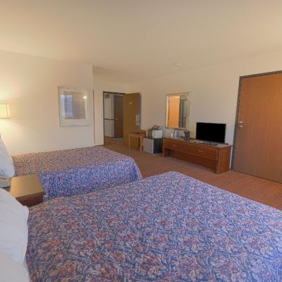 Premium 2 Double Beds With Spa Jacuzzi Tub Non-Smoking Lakeside Inn & Suites Promo Code