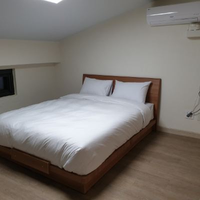 102 (더블 층, 펫이 있는 룸) Goesan Ote Hill Pension 쿠폰