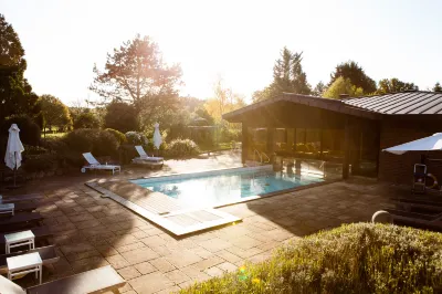 Fredrick's Hotel & Spa Hotele w: 
