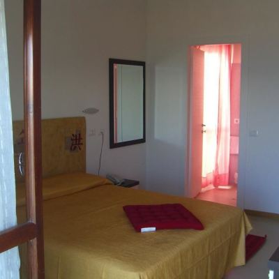 Economy Double Room Hotel Flaminio Promo Code