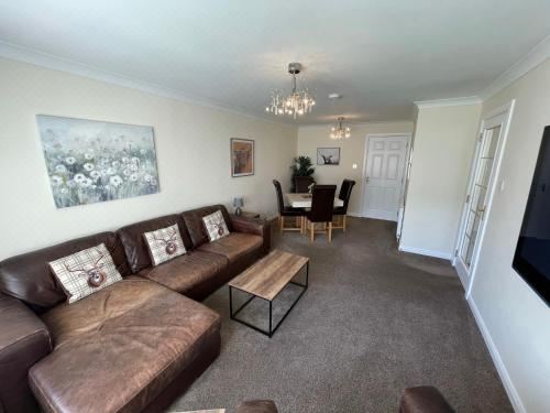 两卧室联排别墅