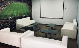 Hostal Restaurante Los Badenes - Housity