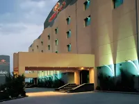 Crowne Plaza TOLUCA-LANCASTER by IHG