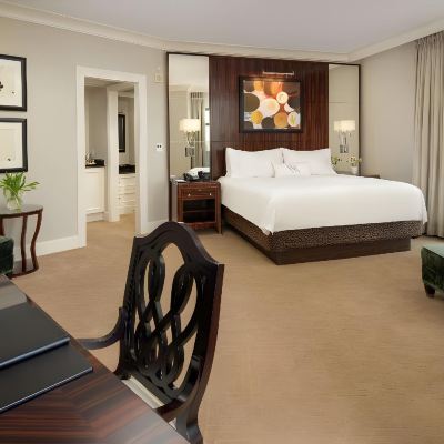 Junior King Suite withBalcony Waldorf Astoria Atlanta Buckhead Promo Code