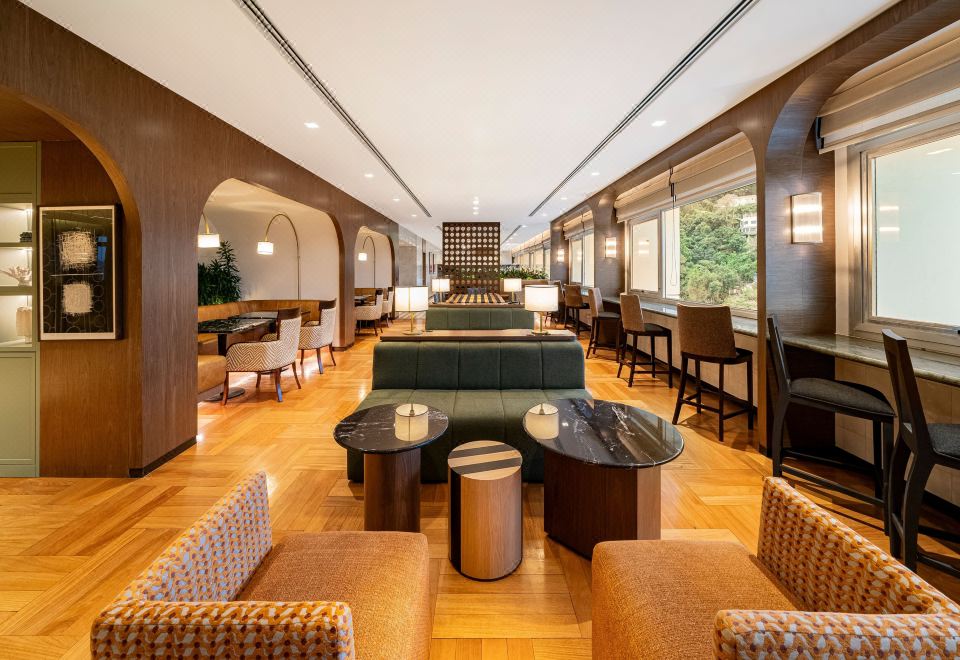 局部海景两张双人床房（可进入俱乐部休息室）