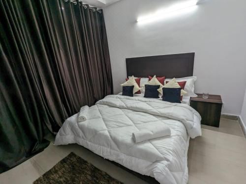 一卧室公寓（带阳台）