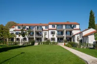 Molum Hotel & Residences Hotels in 