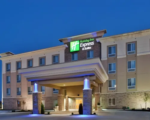 Holiday Inn Express & Suites TOPEKA NORTH by IHG Ξενοδοχεία στην πόλη Topeka