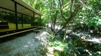 V528 Pool Villa Hotele w: 