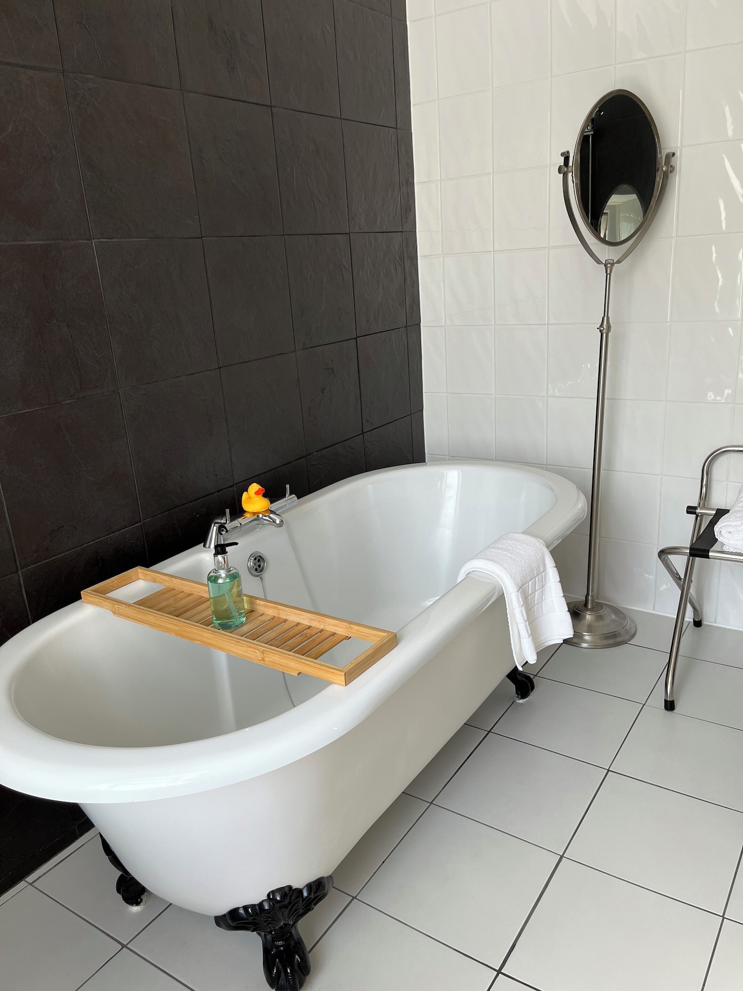 双人房，山丘景观 （Quiller）