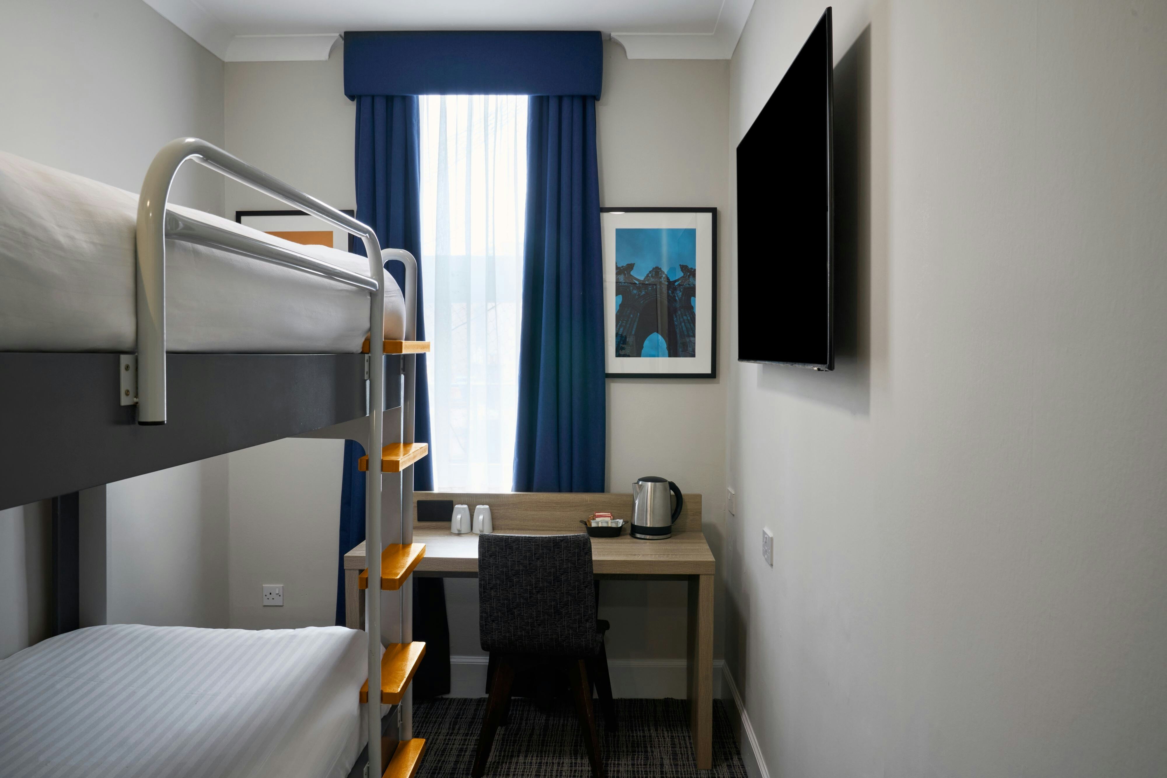 高效双床，高效房，1 张双层床