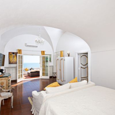 Honeymoon Suite, 1 Queen Bed, Sea View (New York Suite) La Casa di Peppe Guest House & Villa Promo Code