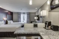 Home Inn & Suites Saskatoon South Hotel a 