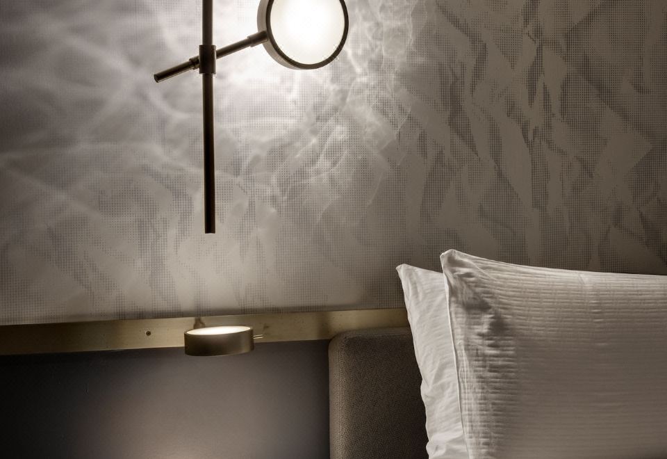 The Time New YorkDeluxe King Room