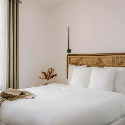 Small King Room Hôtel Simone Promo Code