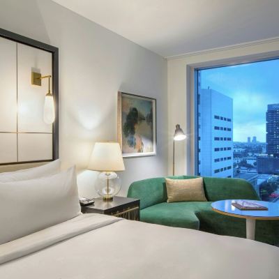 Executive King Room with City View The Laura Hotel, Houston Downtown, Autograph Collection Promo Code