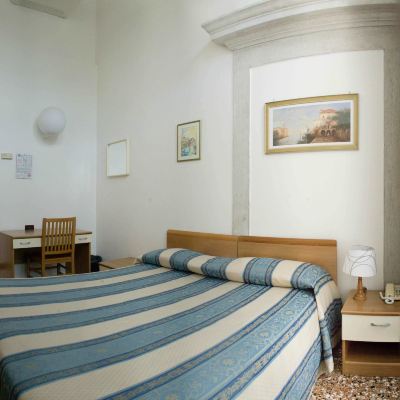 三人間 卡薩桑特安德拉酒店優惠