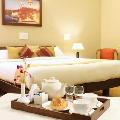 Premium Room, 1 Bedroom Hanu Reddy Residences Poes Garden Promo Code