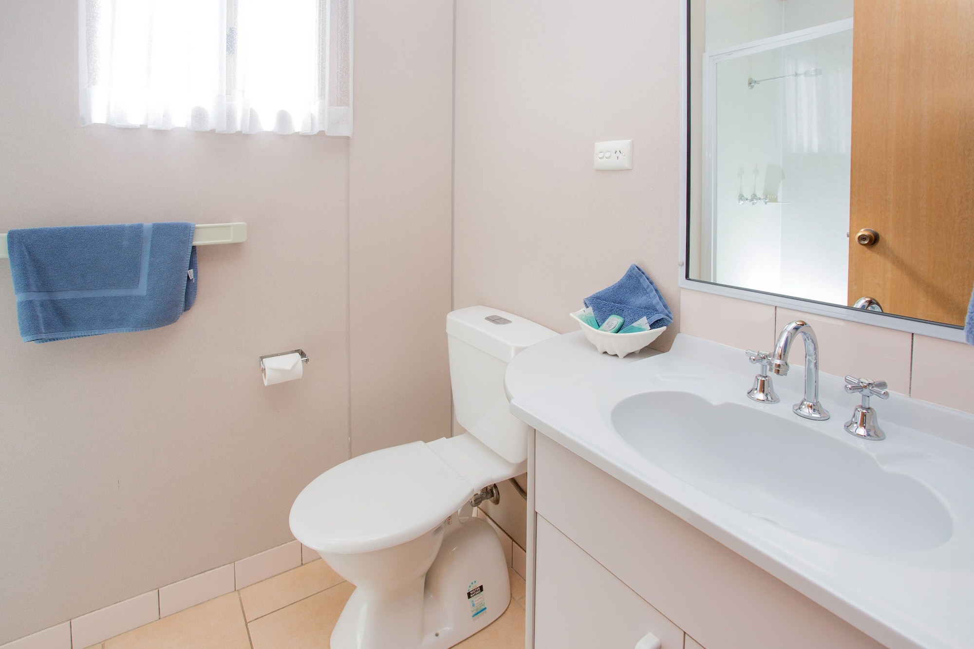 简易别墅 - 水滨