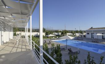 Southeast Hotel - Housity