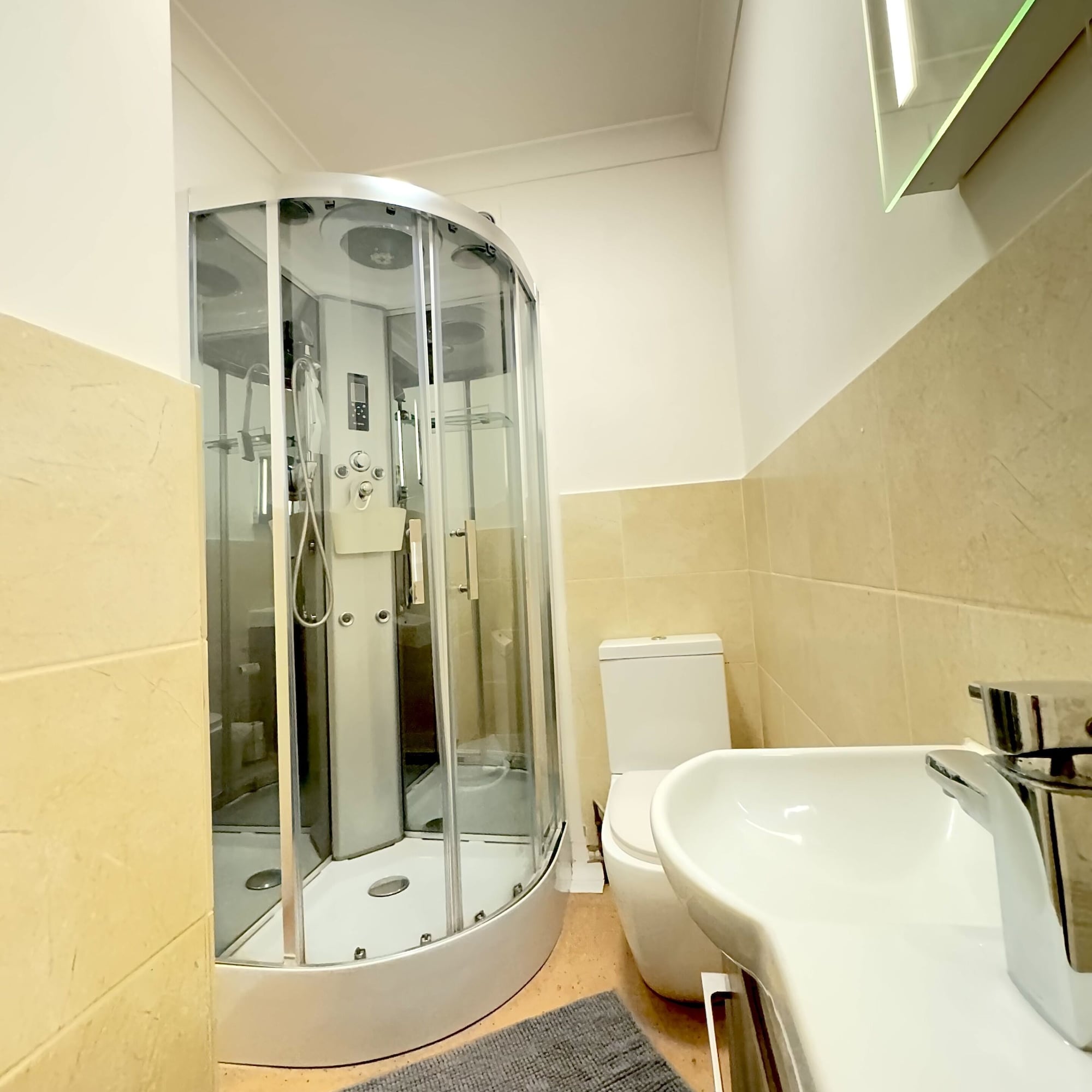 标准双人或双床房，带衞生间