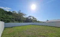 Sunny-shore Hideaway Hotels in 