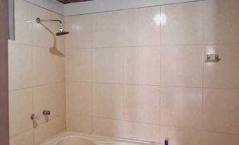 Illari Wari II-Hotel Sauna - Housity