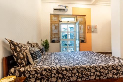 AnandMai Ghar - A Homestay in Gwalior Two-Bedroom House