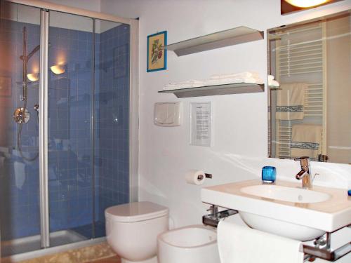 泳池景两卧室公寓