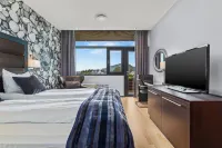 Quality Hotel Ulstein Отели в г. 