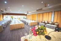 Tak Andaman Hotel