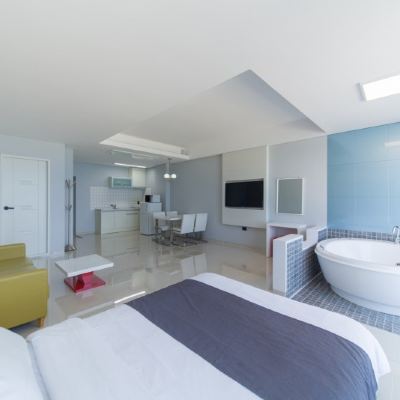 A201 Room with Whirlpool Spa and Ocean View