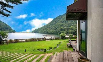 Pocheon Lake Side Beautiful House Pension