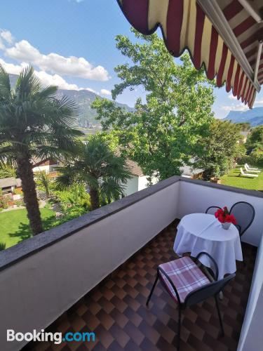 带阳台的三人房