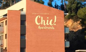 Santa Susanna Chic! Apartments by Alegria