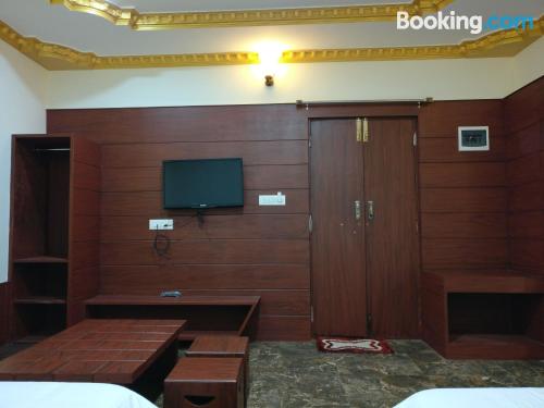 豪华双人床房（带加床）