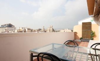 Penthouse with Terrace in Rambla Catalunya -Centre