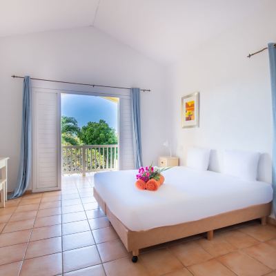 Four-Bedroom Villa Rustic & Homely Villa - Perfect Family Stay Promo Code