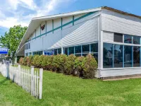 Americas Best Value Inn & Suites-Hyannis/Cape Cod Hotels in Barnstable