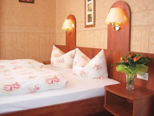 双人房（带独立浴室）