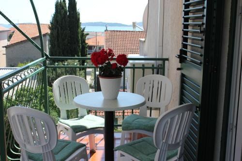 带阳台的海景一卧室公寓