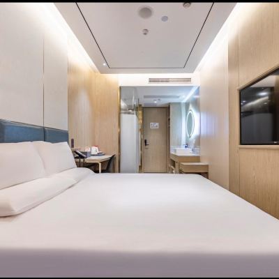 大床房（無窗） 麗舍國際公寓（上海淮海中路店）優惠