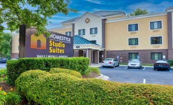 Homestyle Suites