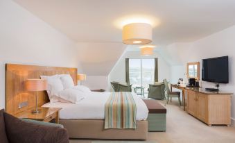The Beach - Housity