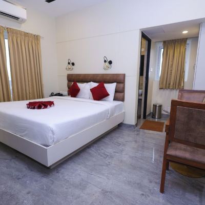 Classic Deluxe Room Eden Roc Promo Code